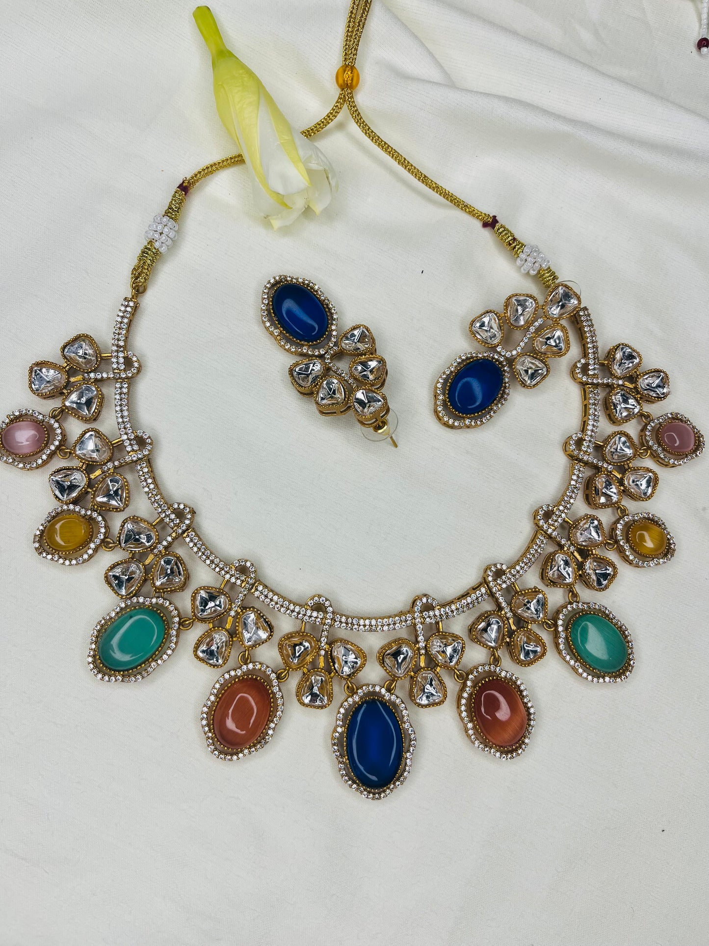 Multicolor Choker Set