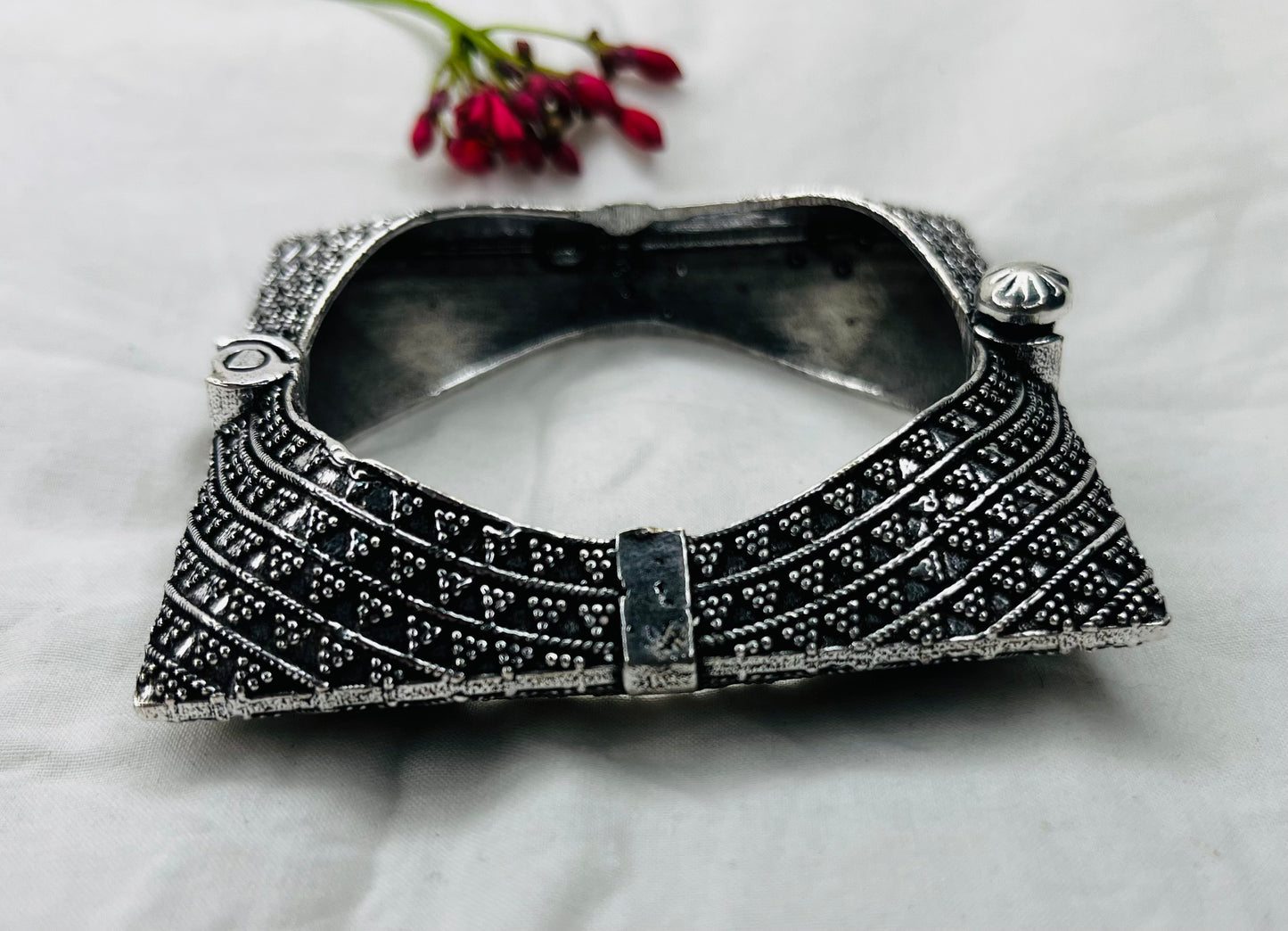 Rectangle Oxidized Kada