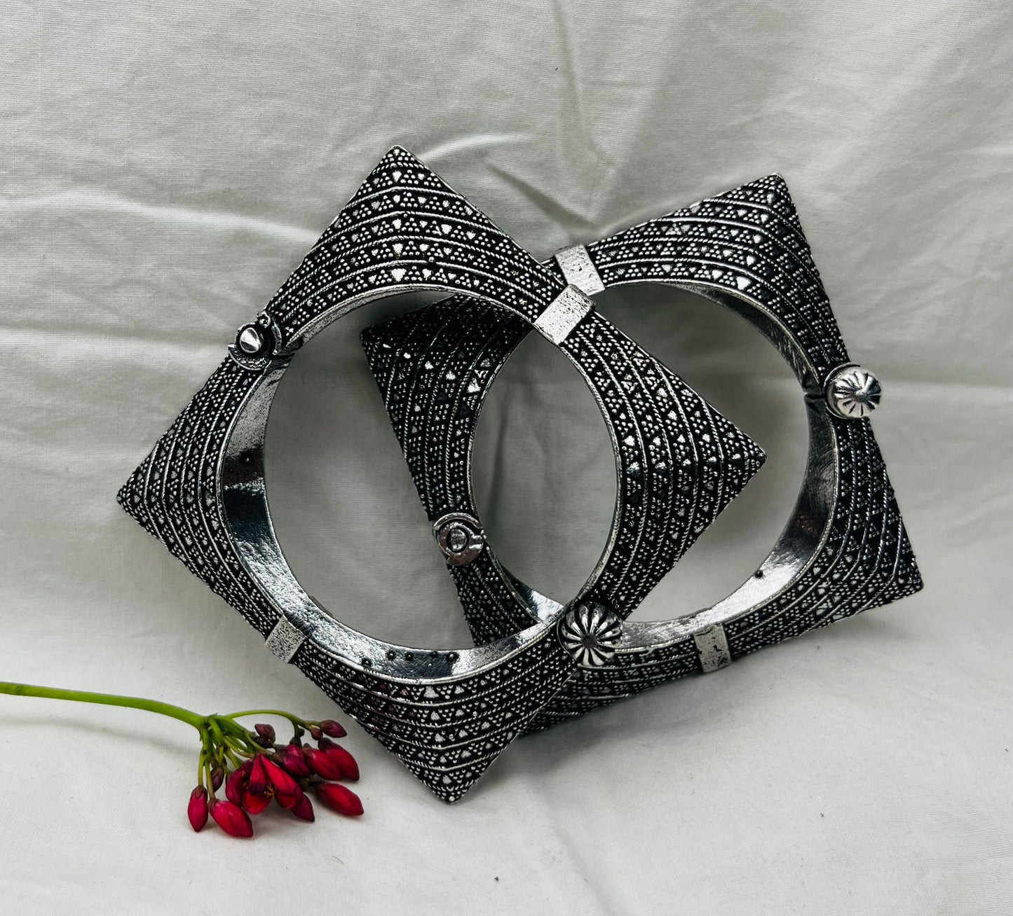 Rectangle Oxidized Kada