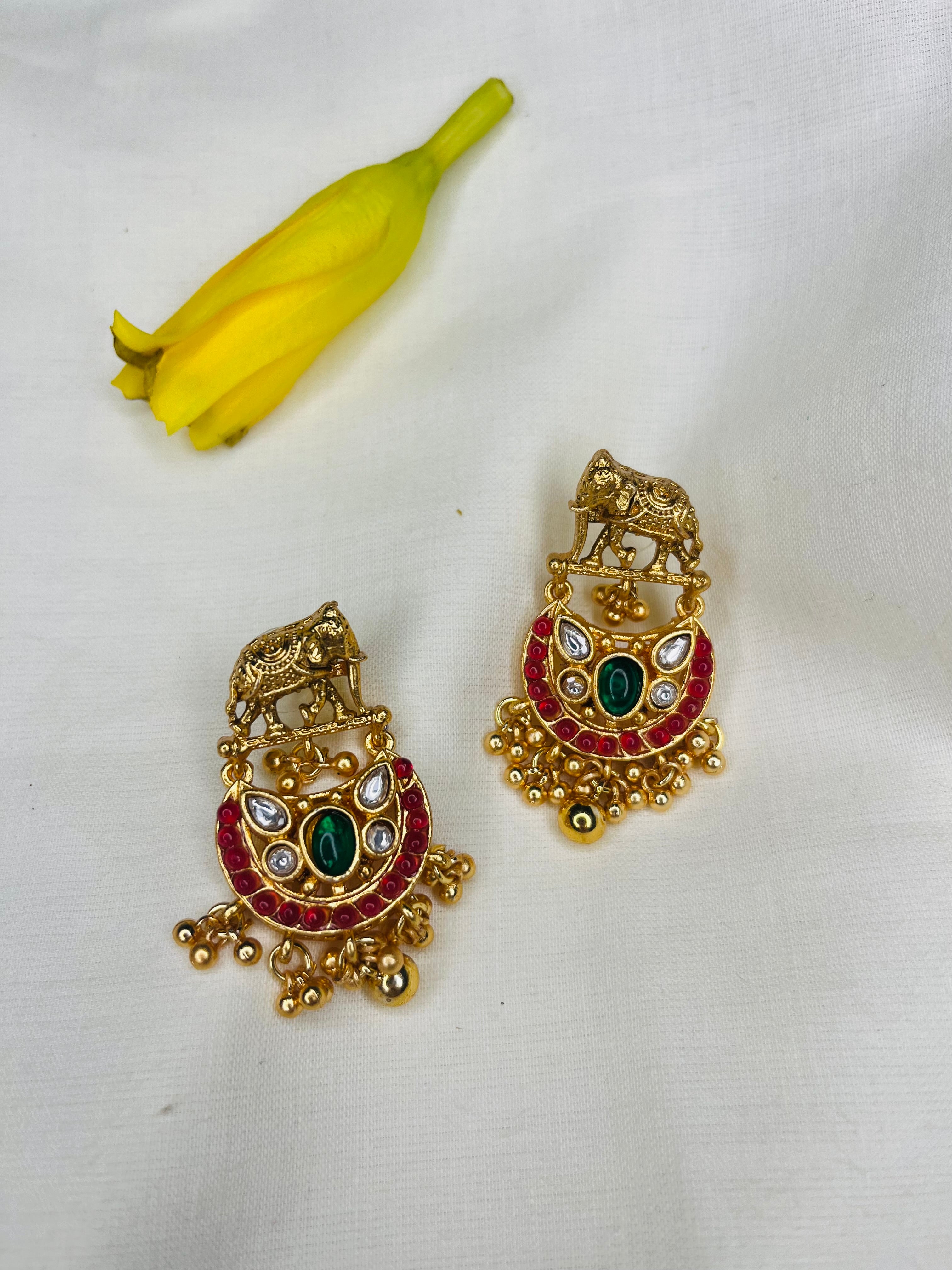 Half Moon Hathi Necklace Set