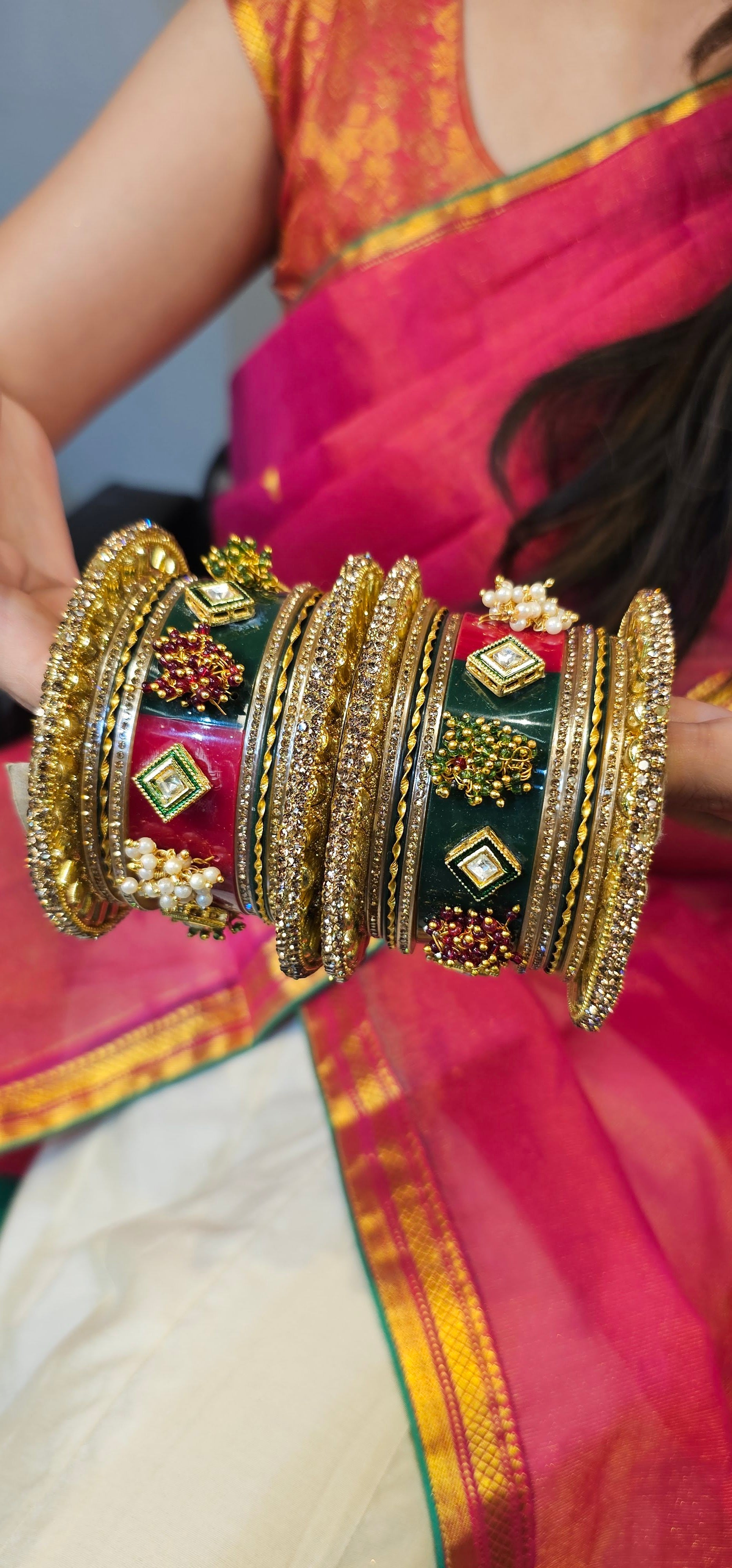 Rajwadi Bangle Set