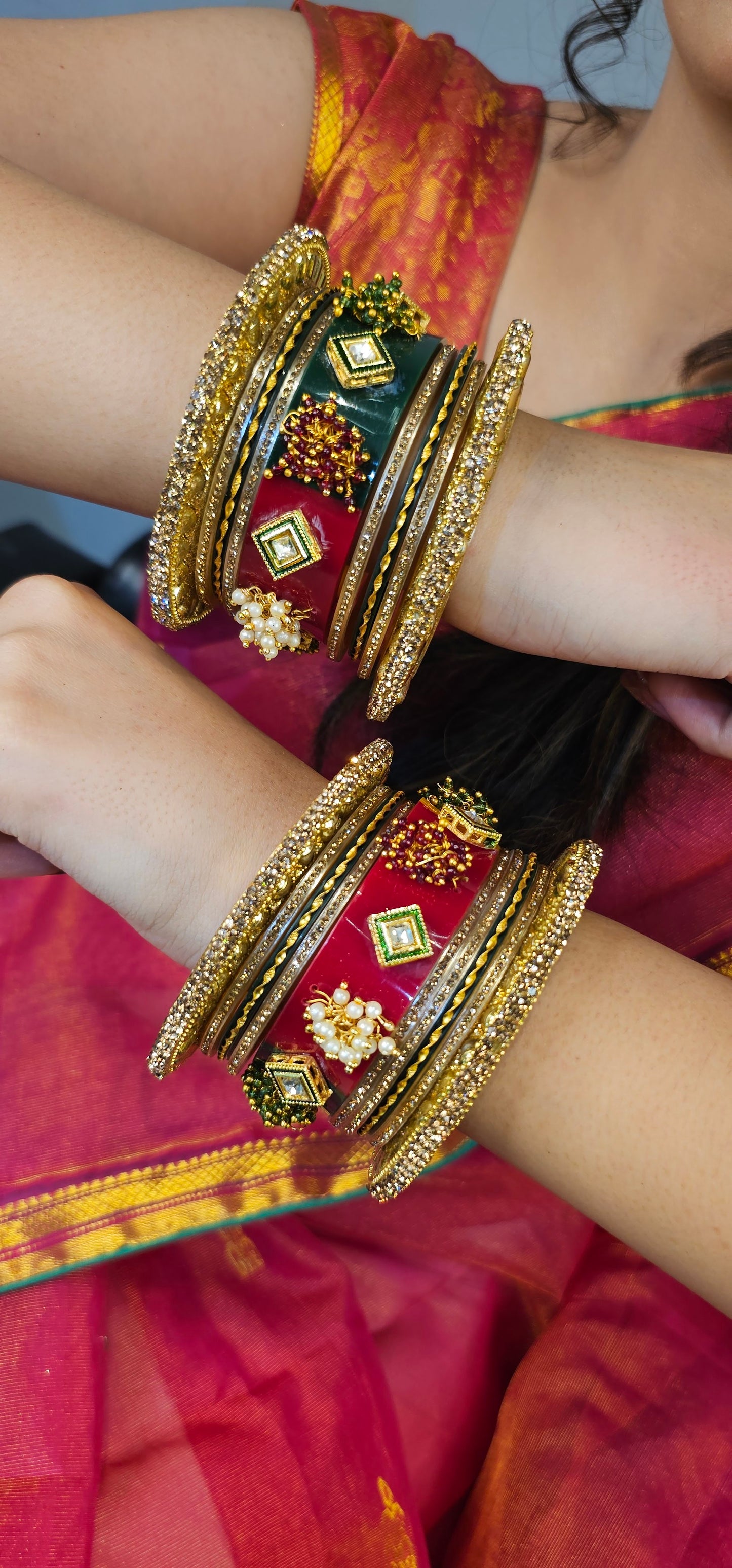 Rajwadi Bangle Set