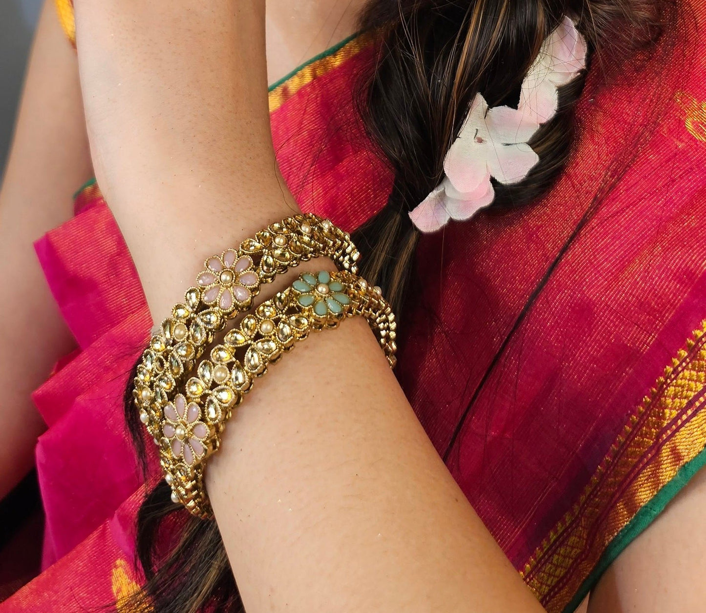 Metal Daisy Kada