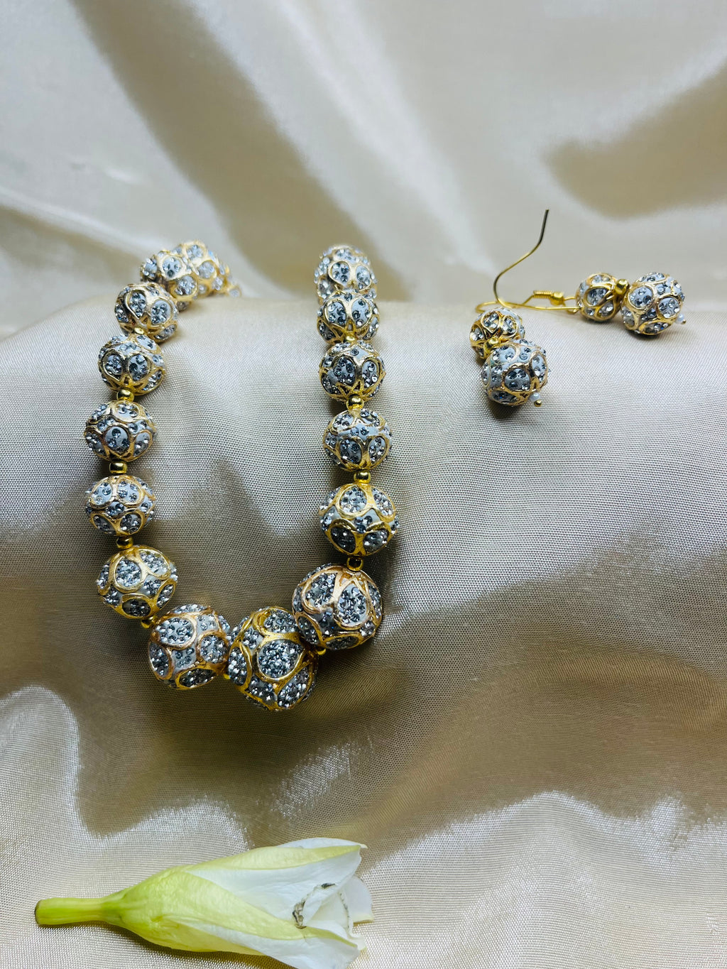 Motif Single Mala Set