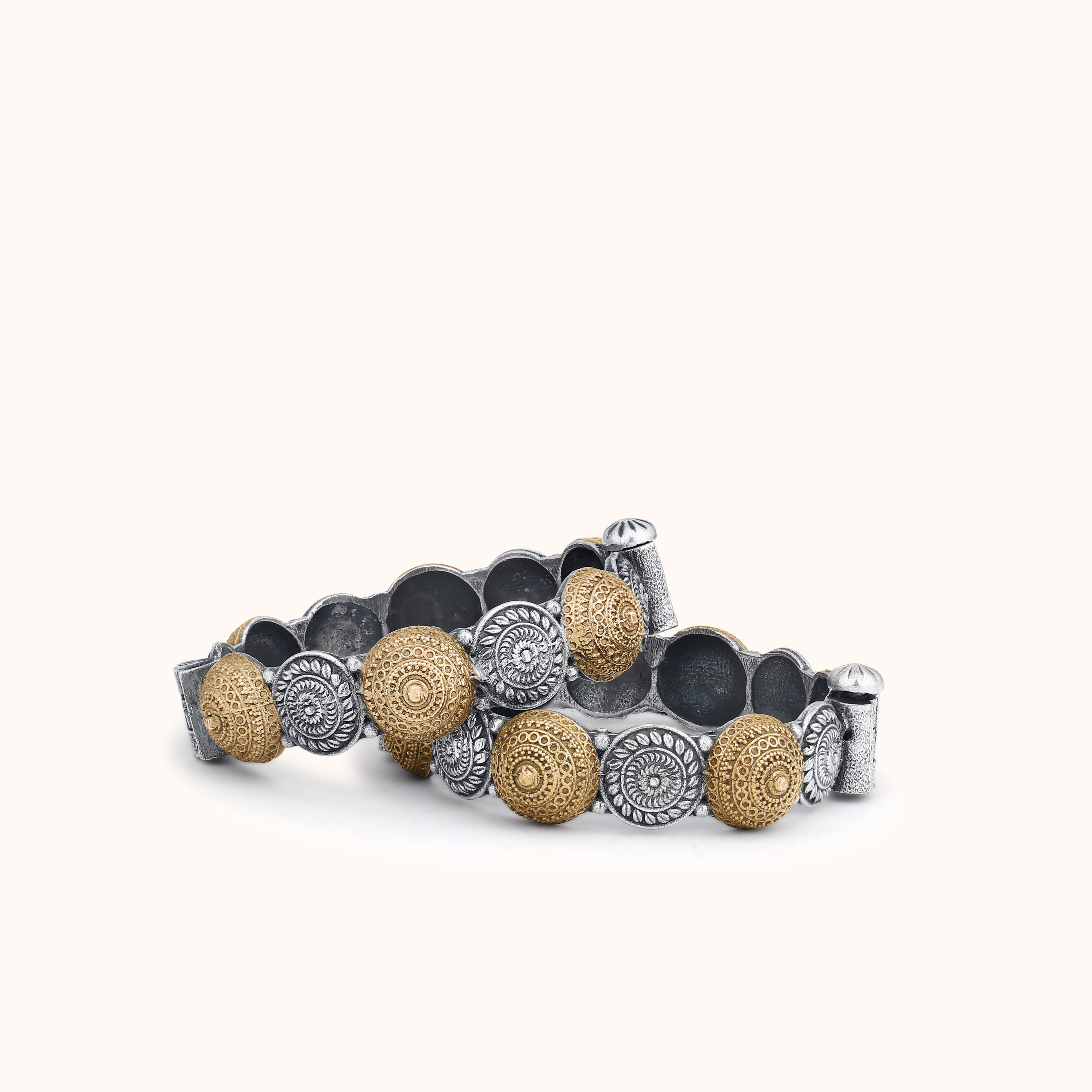 Mandala Mix Oxidised Kada