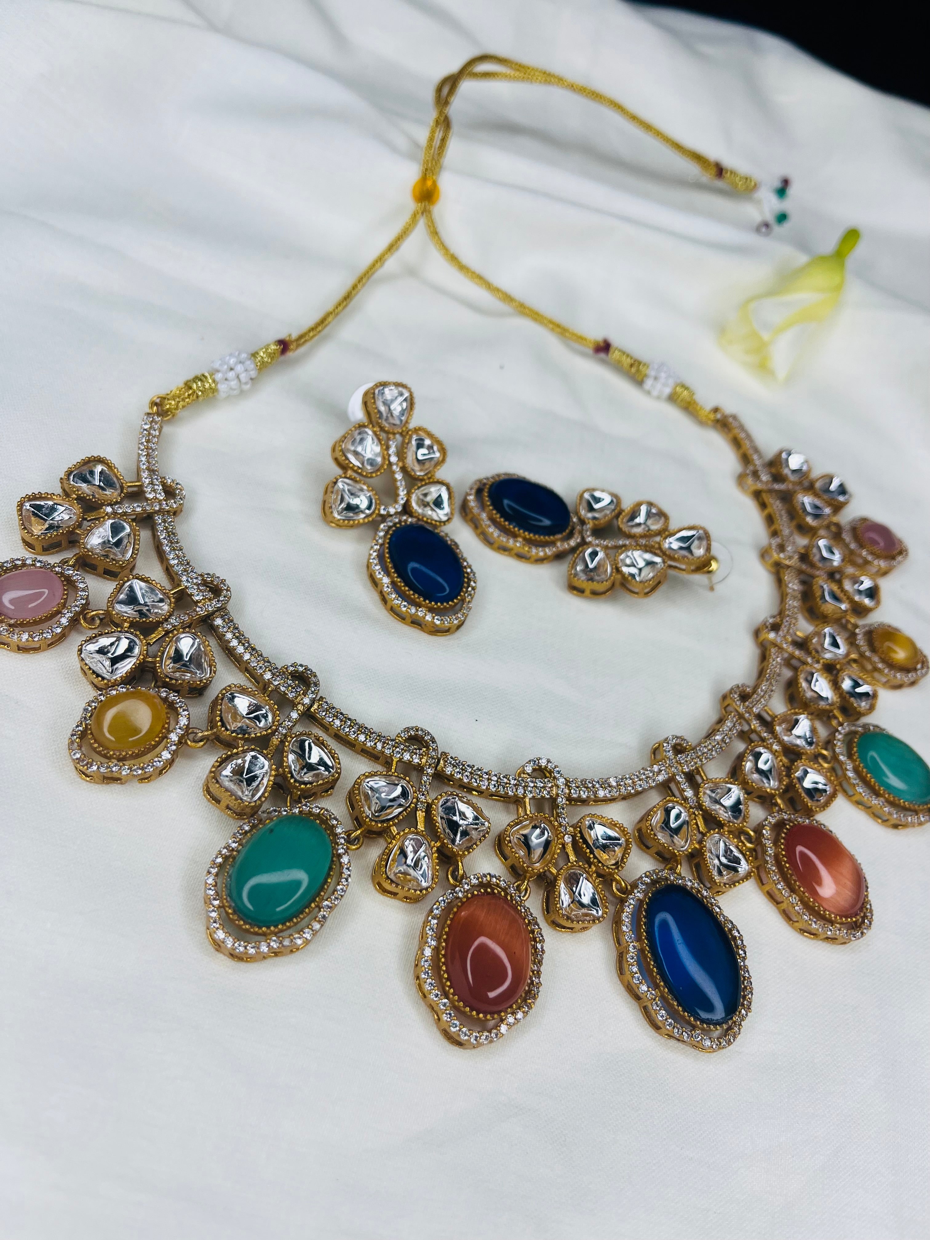 Multicolor Choker Set