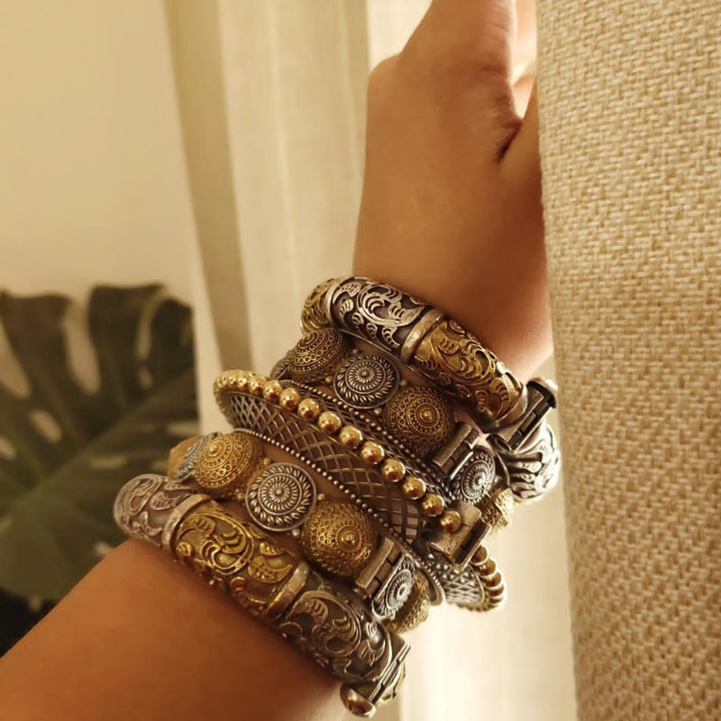 Dual Tone Kada Stack