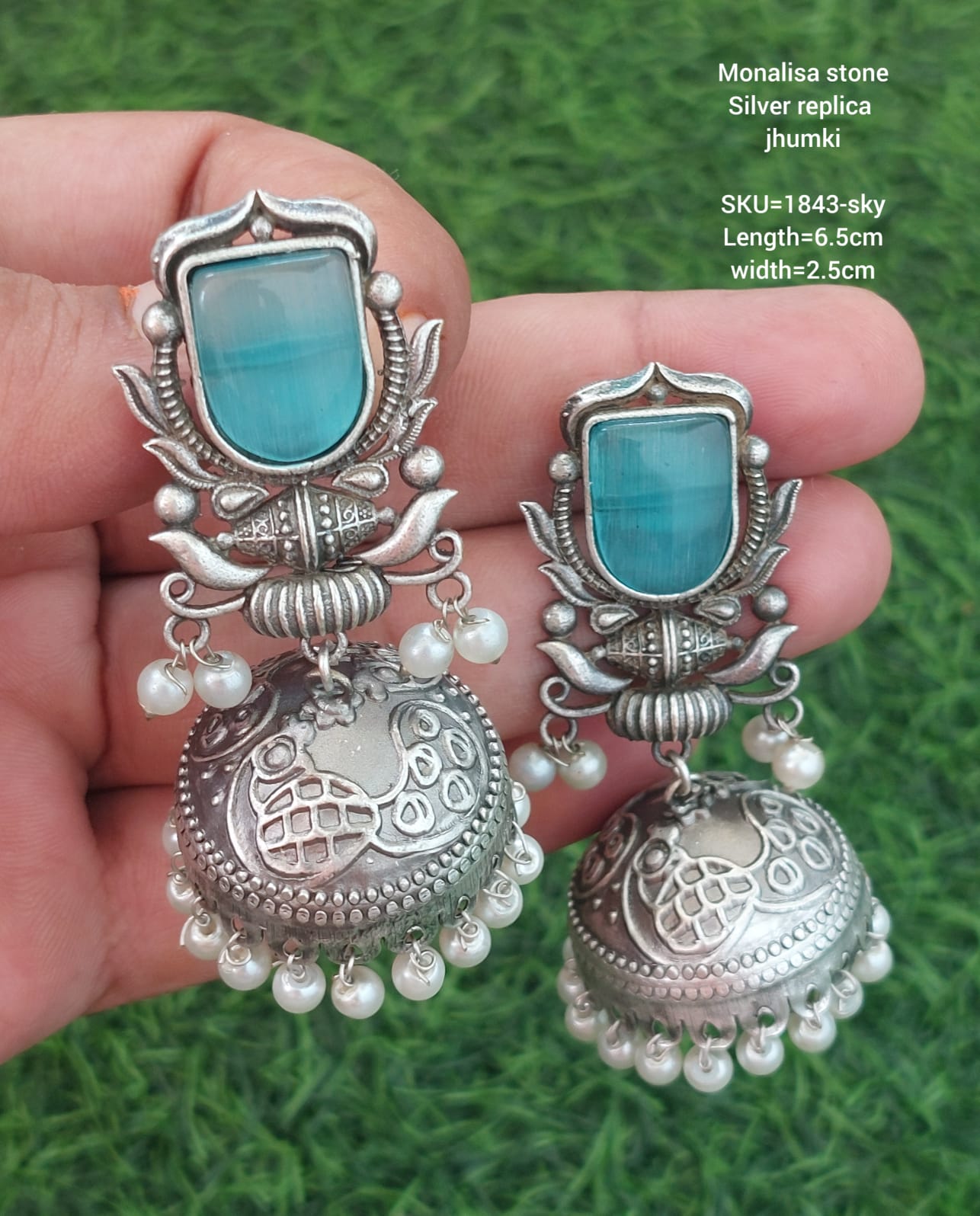 Monalisa Jhumkas