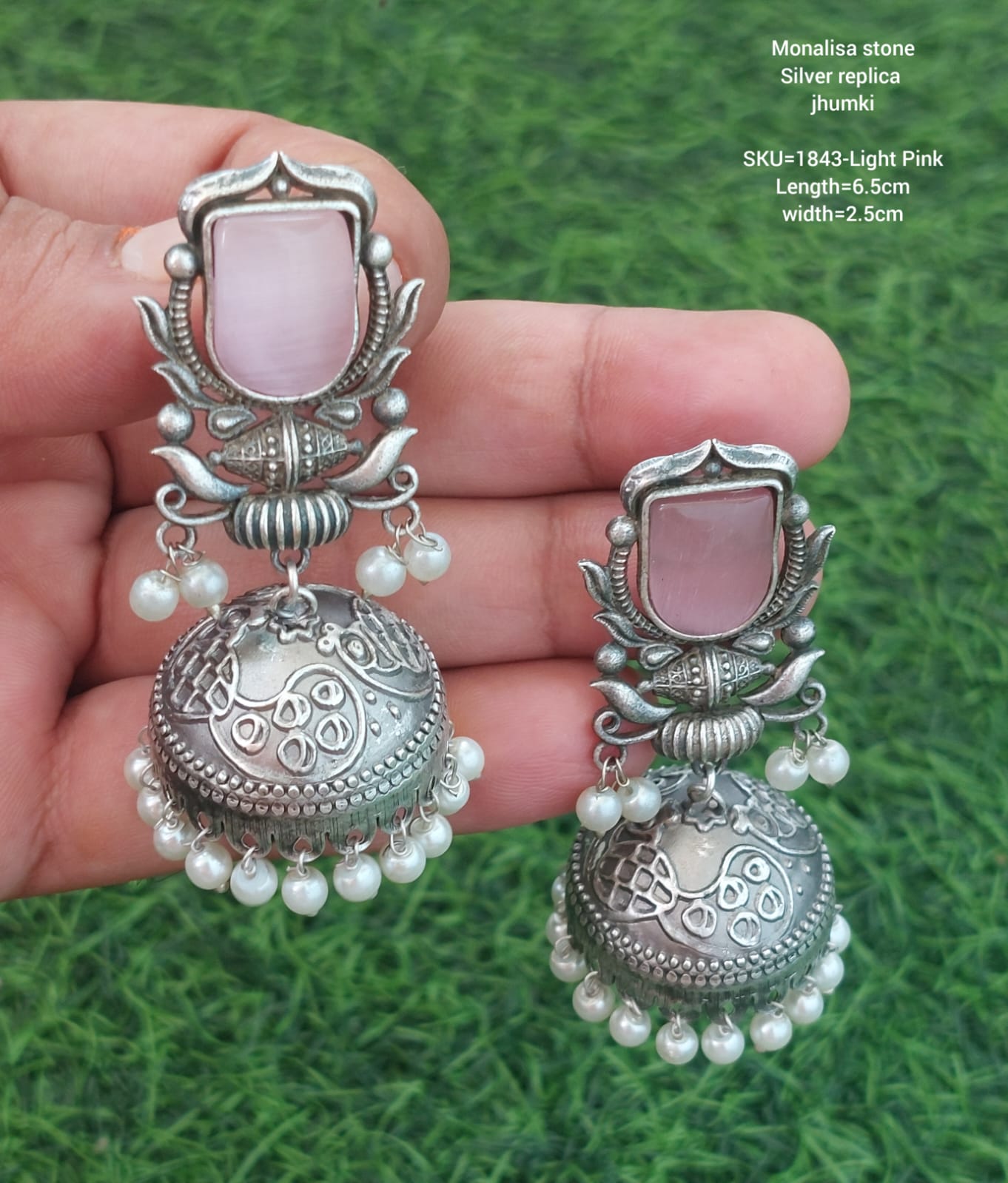 Monalisa Jhumkas