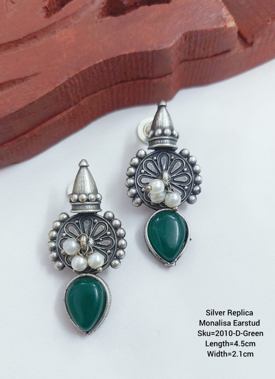 Complimentary Earring