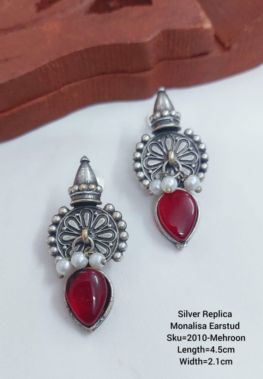 Monalisa Earstuds