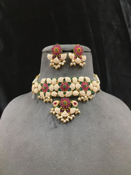 Pearl Choker Set