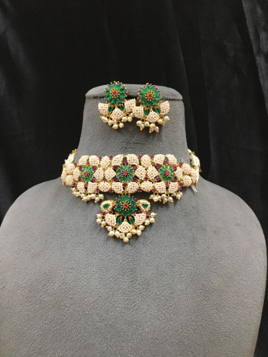 Pearl Choker Set Green