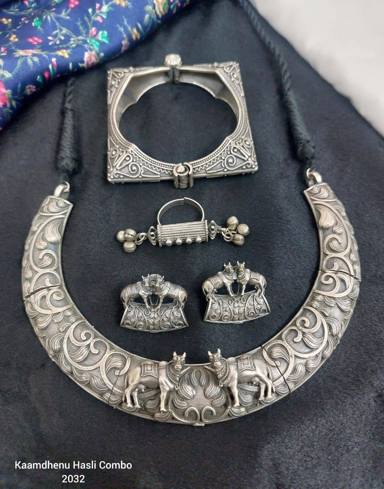 Kaamdhenu Hasli Combo Set