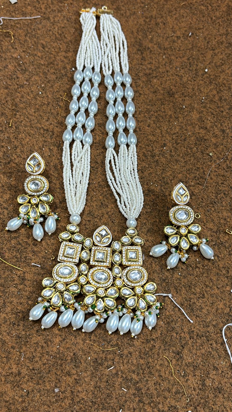 Kundan Choker Set