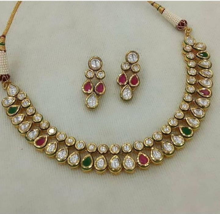 Multicolor Kundan Choker Set