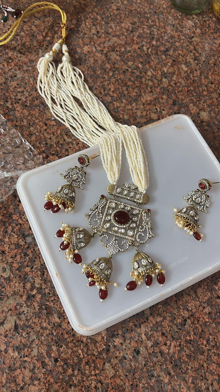 Tri-Kundan Necklace Set