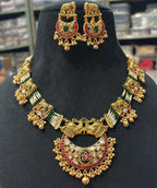 Half Moon Hathi Necklace Set