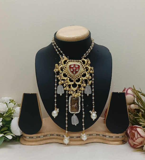Statement Fusion Necklace