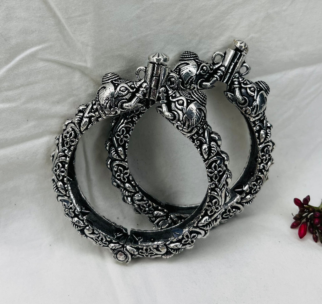 Silver Replica Oxidised Kada (Elephant Design)