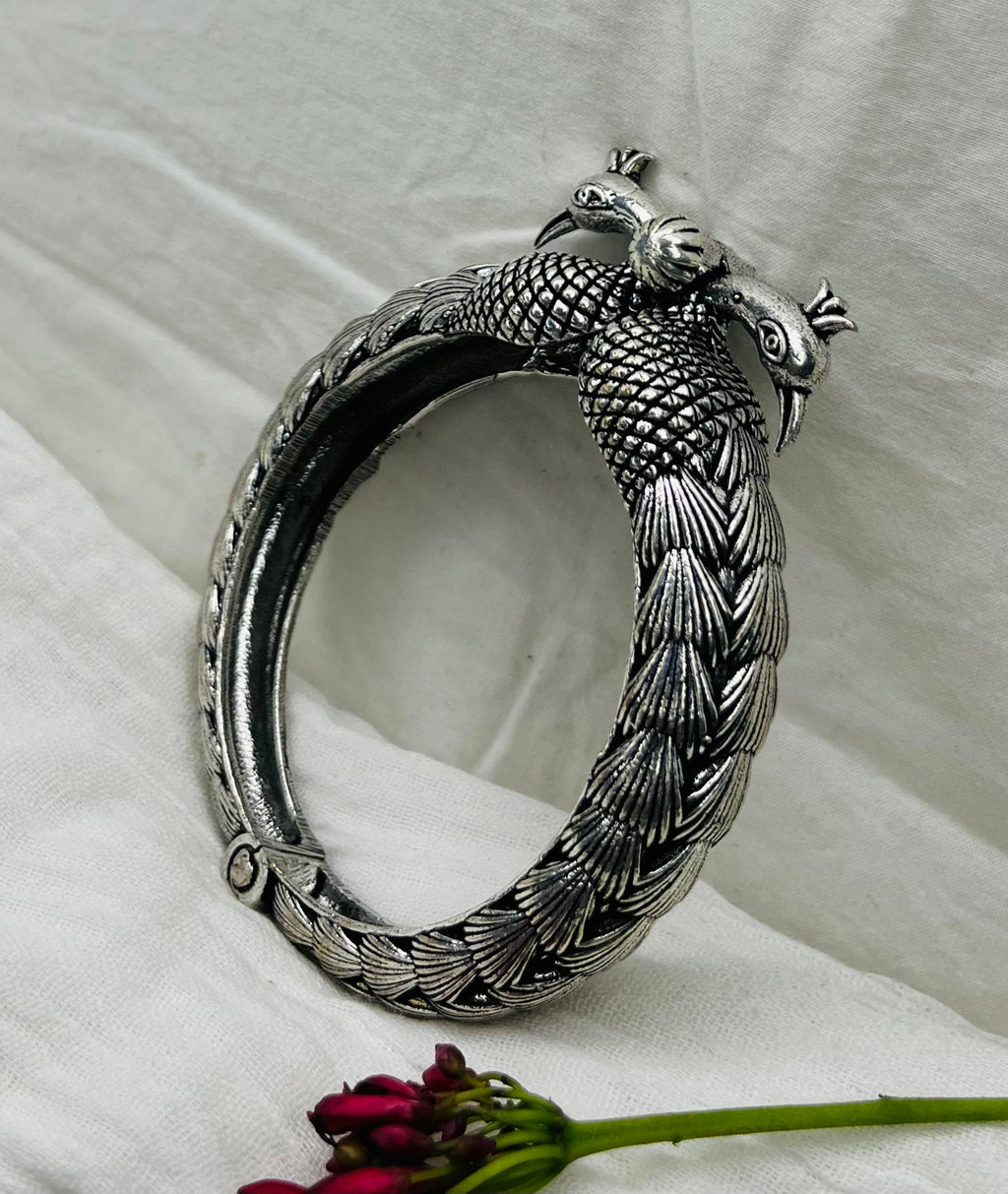 Peacock Oxidised Kada