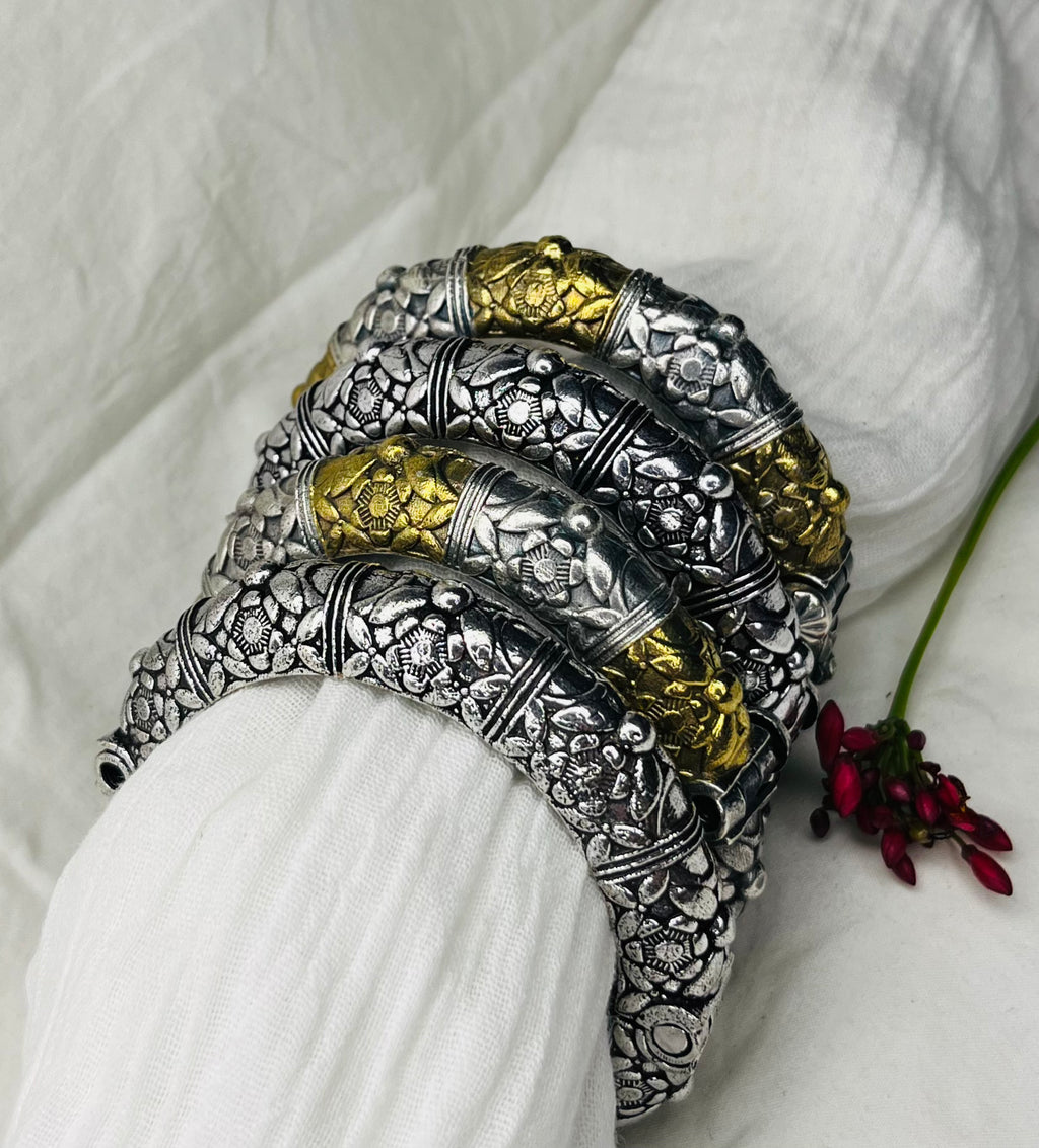 Floral Oxidized Kada