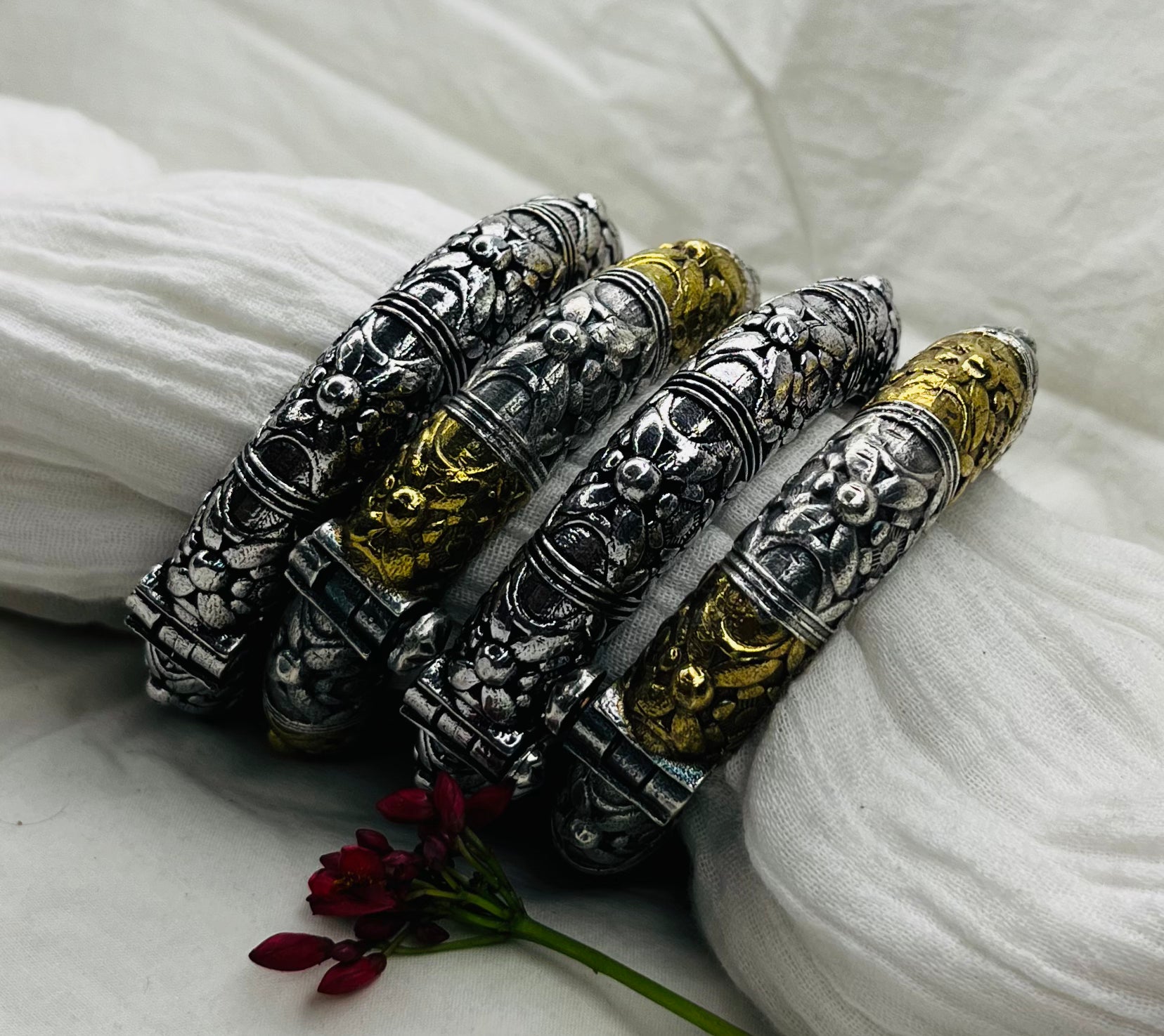 Floral Oxidized Kada