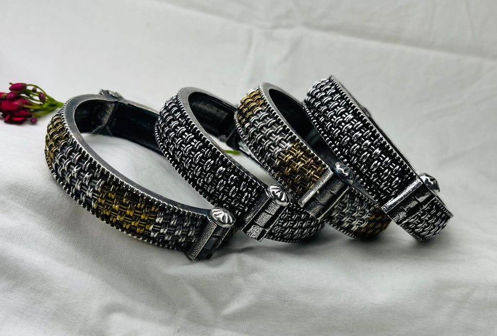 Entwined Oxidized Kada