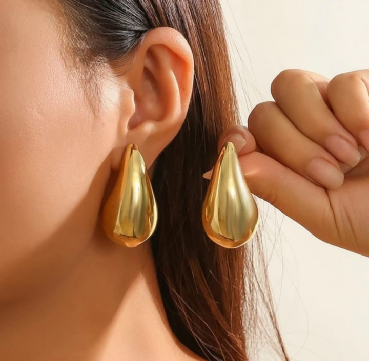 jewelry from K-dramas, Minimalist gold Korean earrings for everyday wear