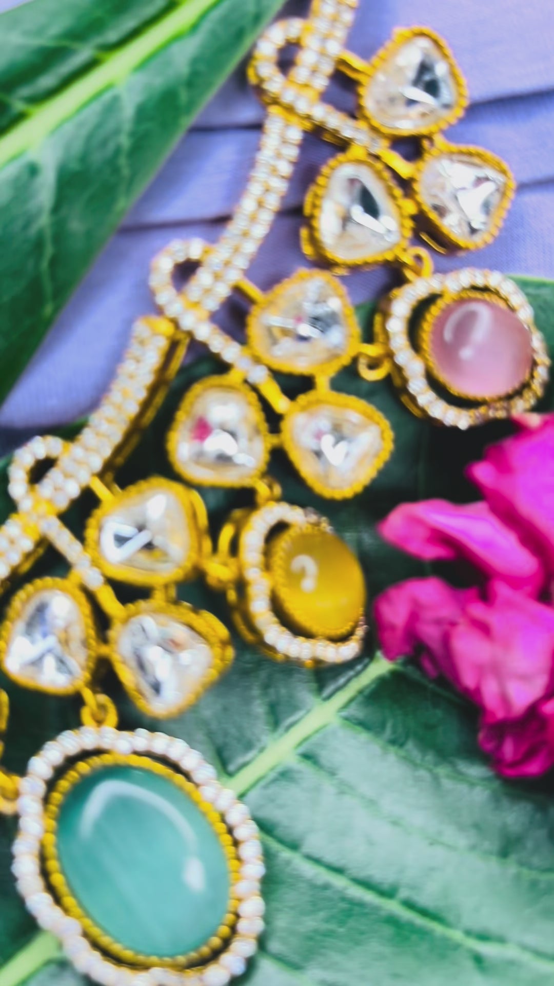 Multicolor Choker Set