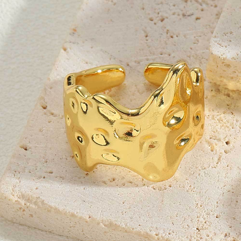 Aura Stackable Rings