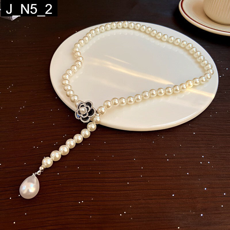 Camellia Pearl Necklace
