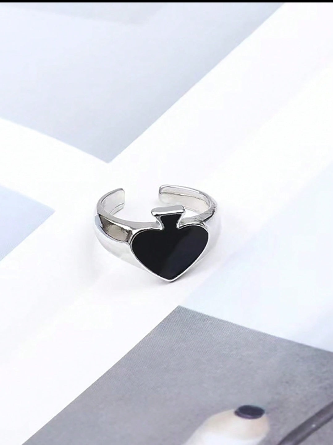 Spade Ring