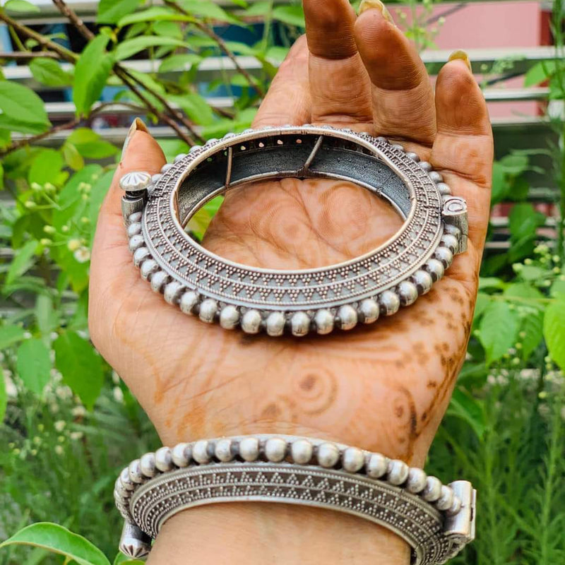 Silver Replica Traditional Kada